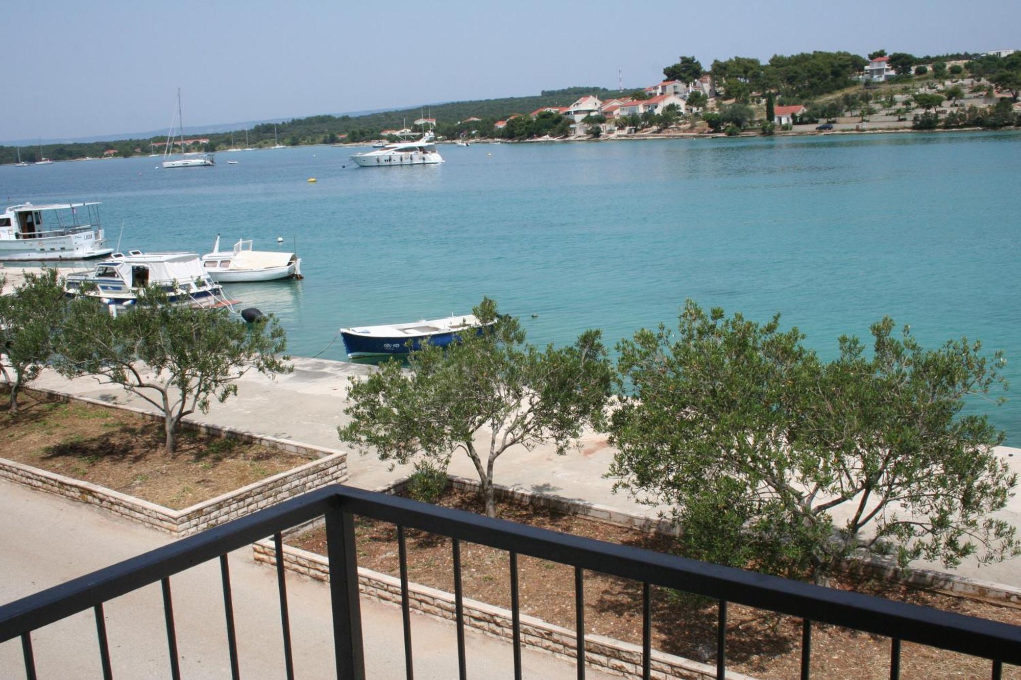 Trim Rooms And Apartments Lovište Buitenkant foto
