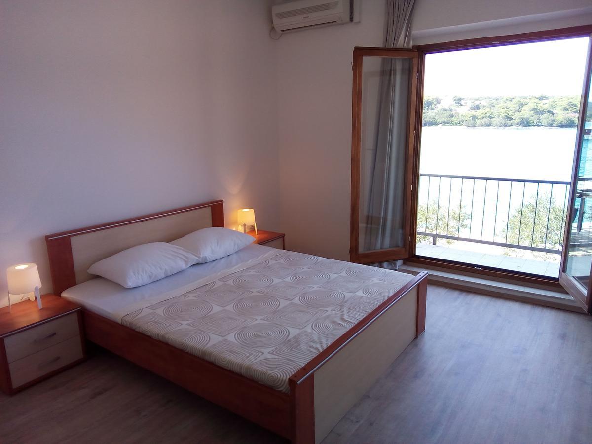 Trim Rooms And Apartments Lovište Buitenkant foto